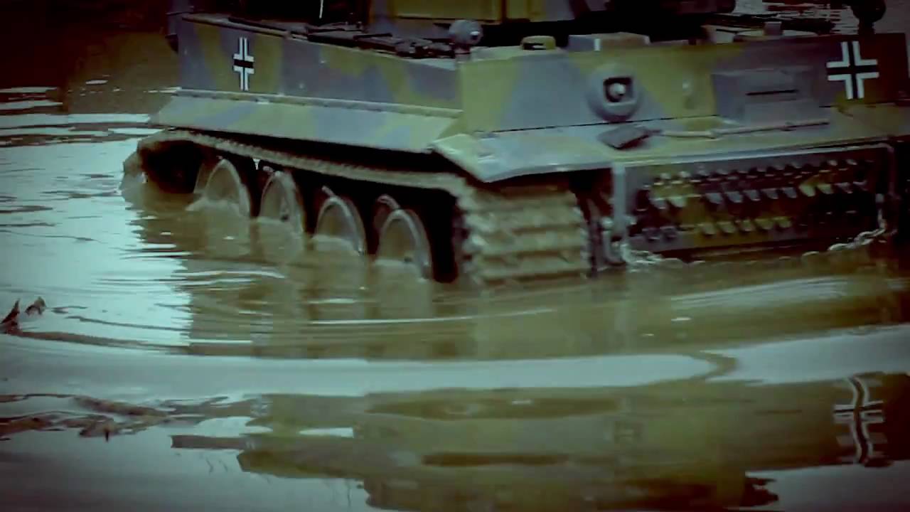 czołg rc zabawa w wodzie